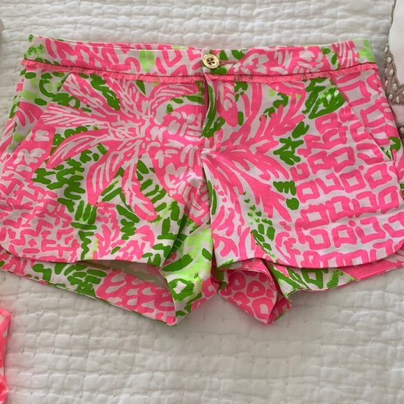 Shorts - Picture 1 of 4